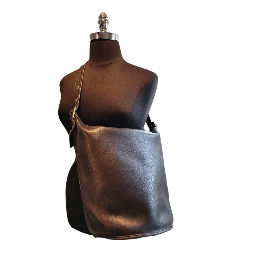 Vintage Coach XL Black Leather Duffle Sac‎ Hobo Gold Hardware 90s